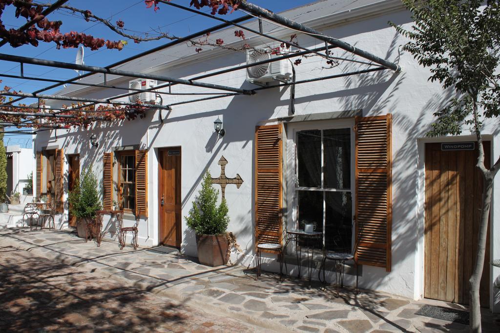 Cape Karoo Guesthouse Beaufort West Extérieur photo
