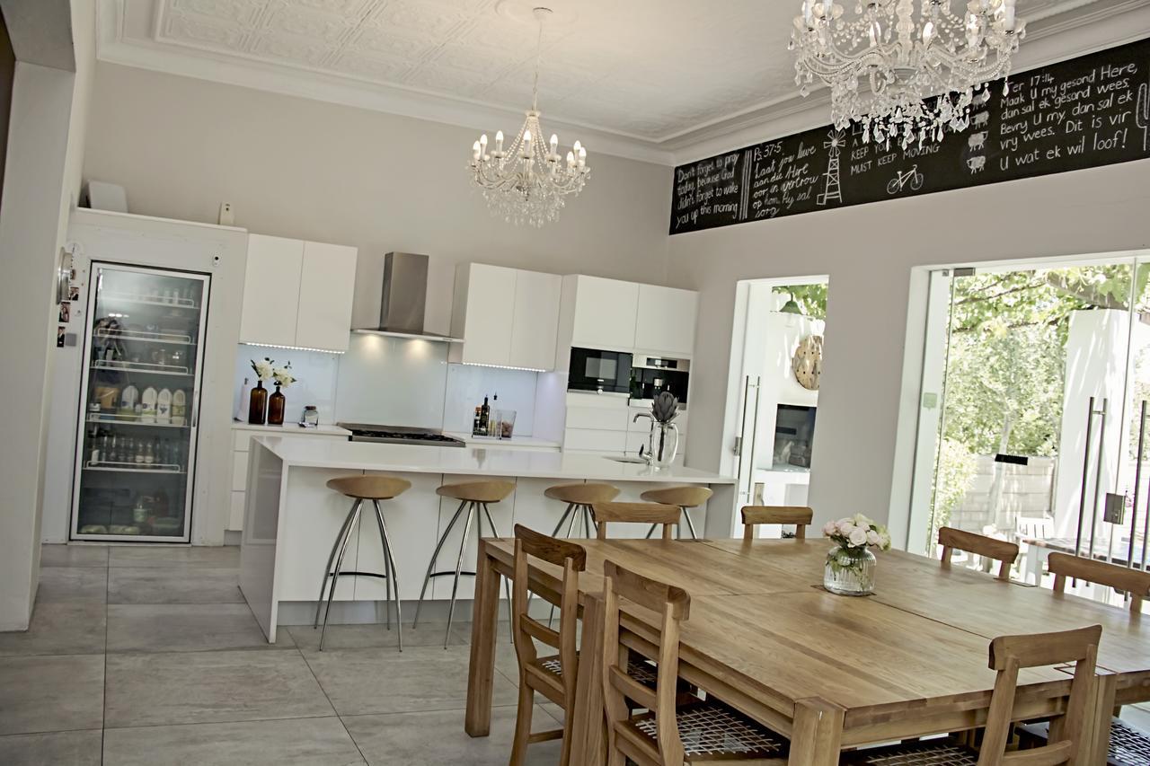 Cape Karoo Guesthouse Beaufort West Extérieur photo